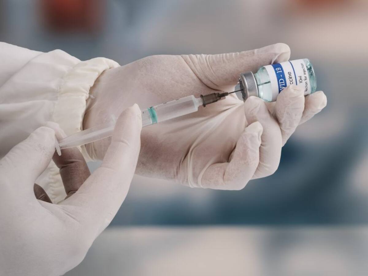 Leve aumento en contagios de COVID en Colombia