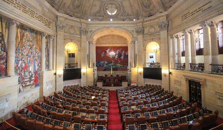 Opine aquí sobre nuestro tema del día en La W. Foto: Colprensa