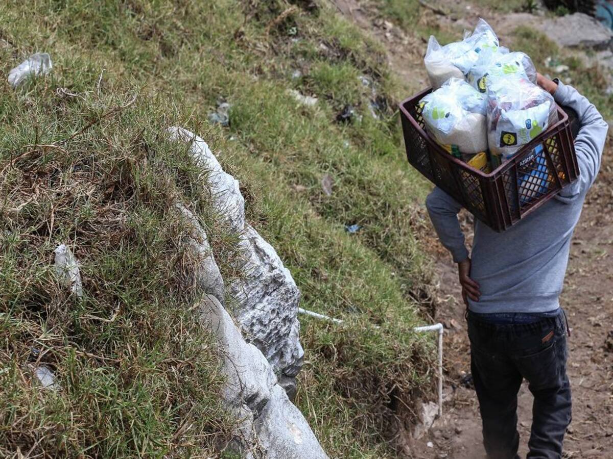 Investigan a alcaldes de Córdoba por posibles sobrecostos en contratación