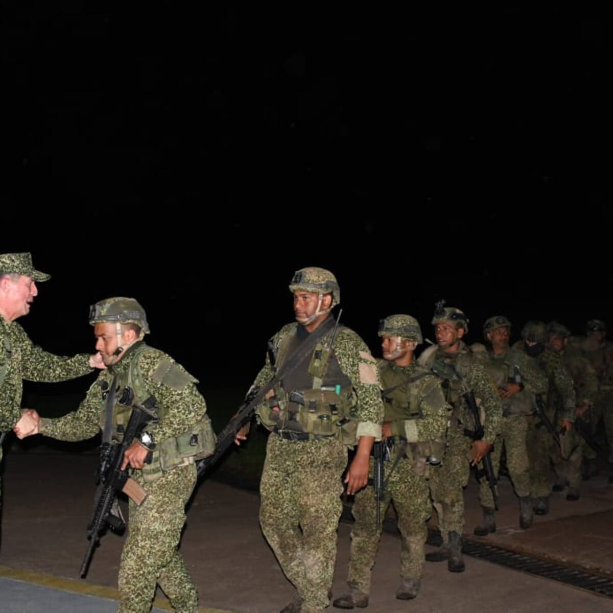 Hubo acuerdo: liberaron a los 33 militares que estaban secuestrados en el Guaviare