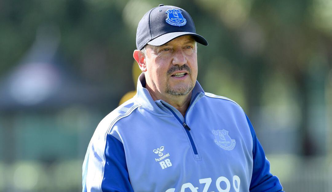 Rafa Benítez entrenando al Everton previo a la Florida Cup