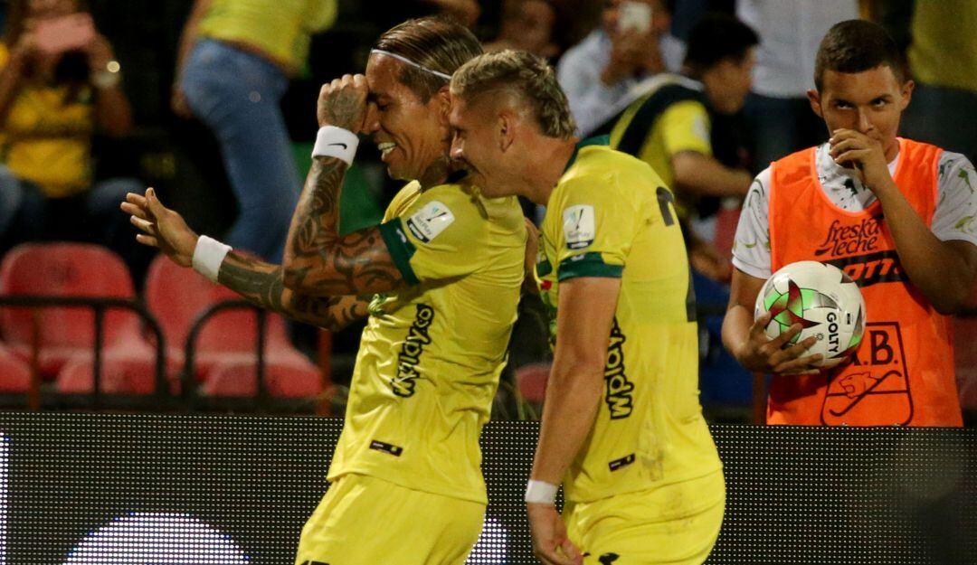 Dayro Moreno festeja su gol ante el Junior.