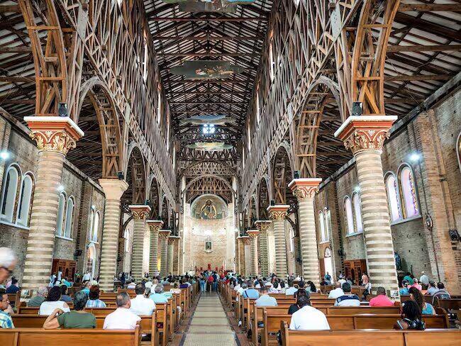 Catedral de Nuestra Señora de la Pobreza de Pereira / Getty Images / Sura Ark