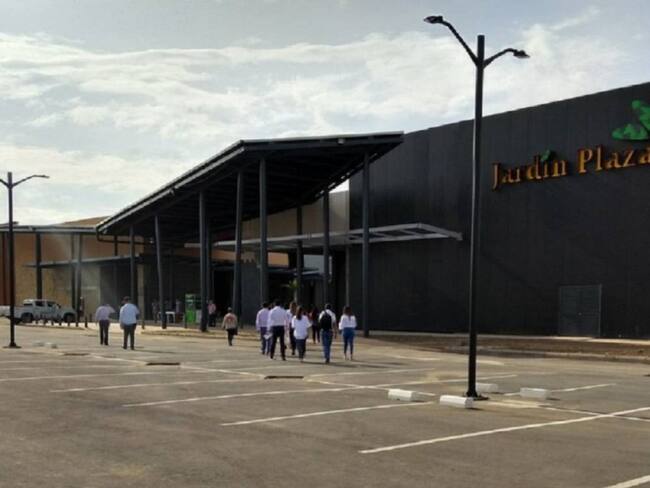 Este fin de semana se permitirá apertura de centros comerciales