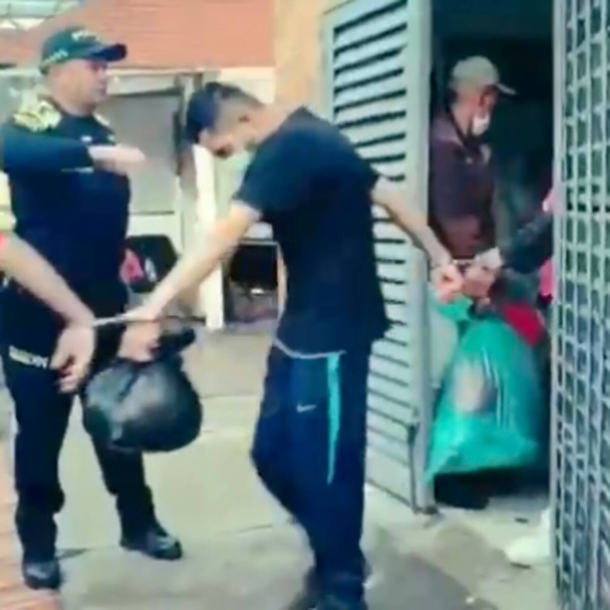Corte Constitucional encontró privados de la libertad en un shut de basura en Bogotá