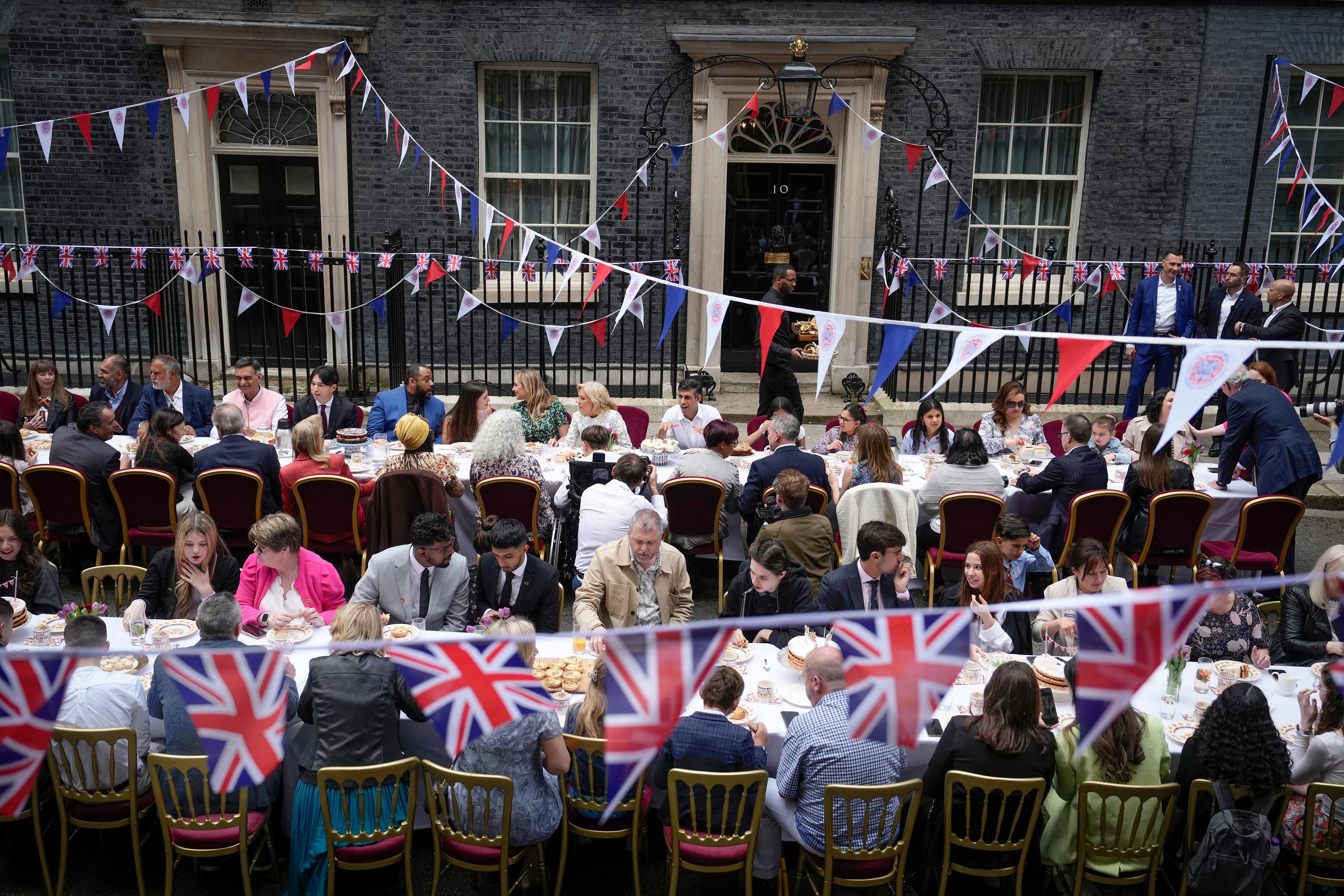 LONDON, ENGLAND - MAY 07: Prime Minister Rishi Sunak hosts a lunch in Downing Street to celebrate the coronation of King Charles III and Queen Camilla on May 07, 2023 in London, England. Dignitaries and guests will include the First Lady of the United States of America, Dr. Jill Biden. (Photo by Christopher Furlong/Getty Images)