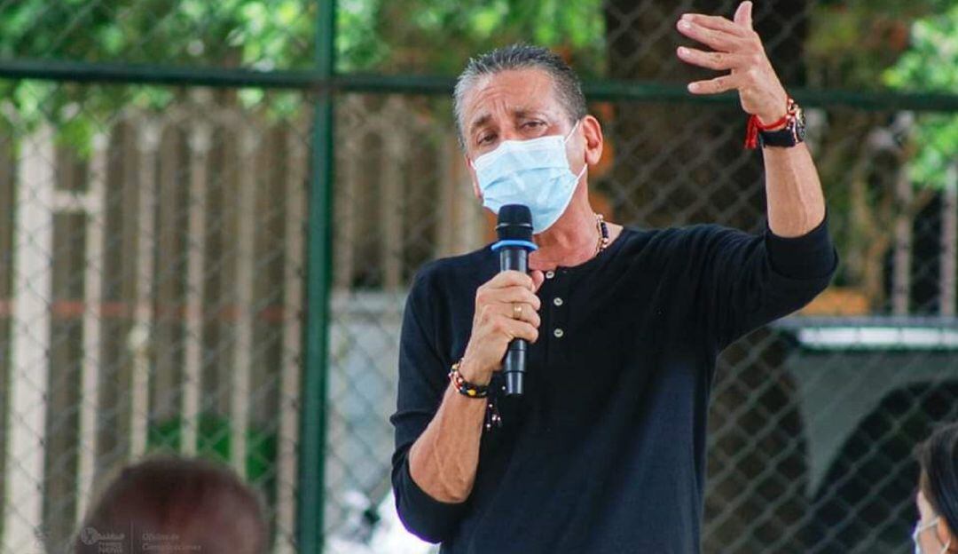 El mandatario de los neivanos fue sometido la noche anterior a una intervención quirúrgica laparoscópica en la que le fue extraída la apéndice.