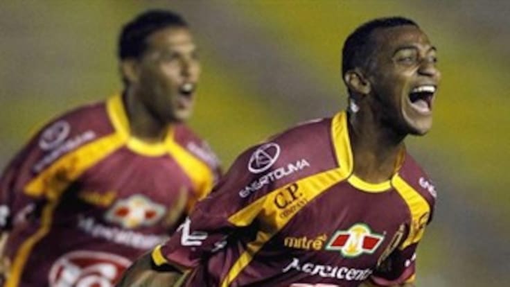 Tolima derrota 1-0 al Once Caldas y asume el liderato del fútbol en Colombia