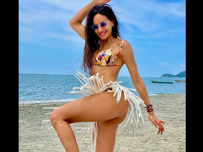Valerie Domínguez deleita a sus seguidores con sensual lencería rosada