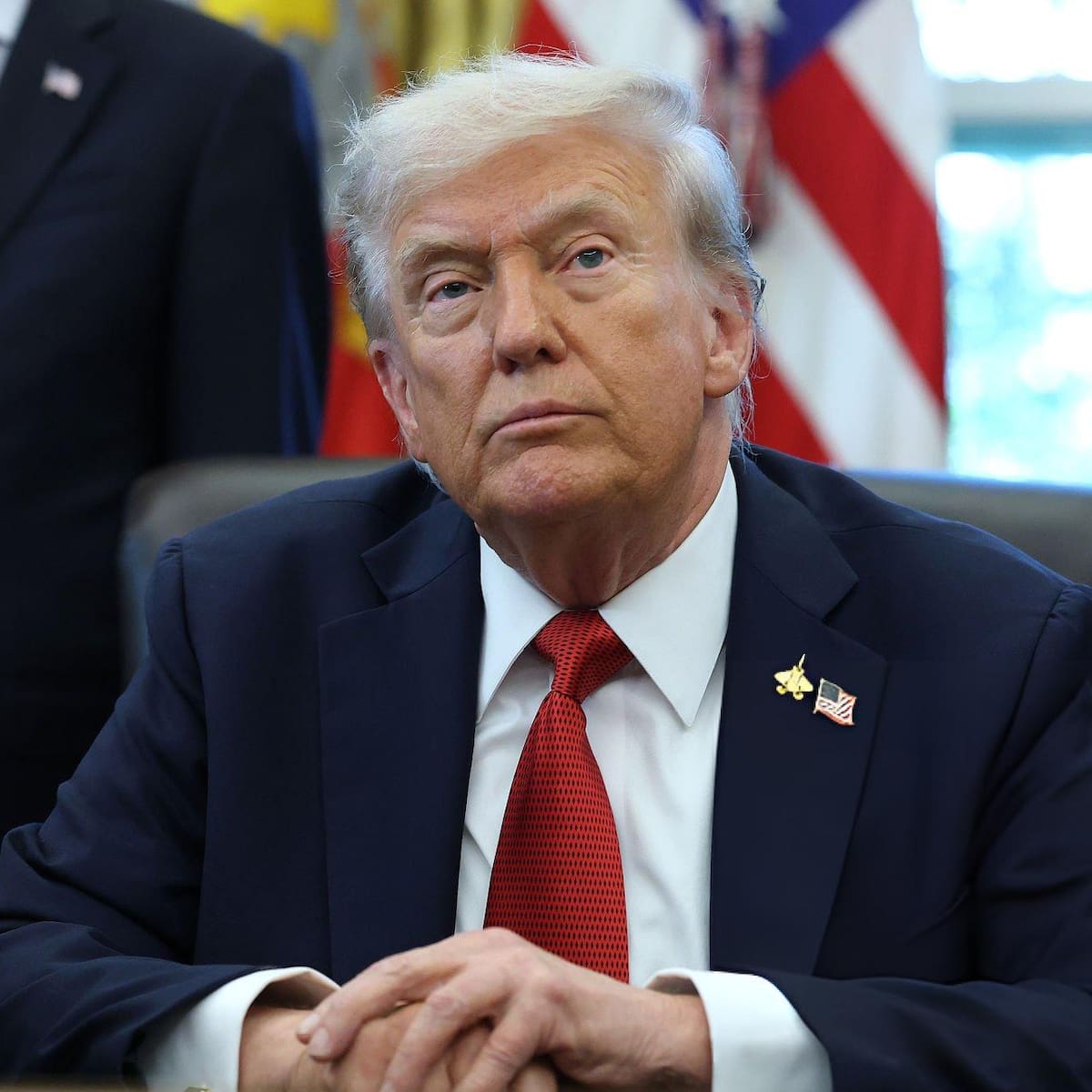 Trump prohíbe acceso a la Casa Blanca de los medios CNN, Politico y MSNOW