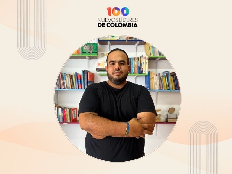 Su fundación nació de un proyecto escolar cuando fue personero de su colegio / Cortesía Fundación Ser para Ser