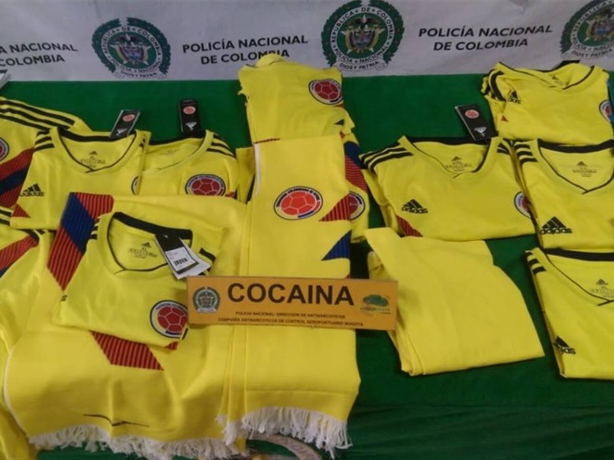 En El Dorado incautan camisetas de la selección Colombia con cocaína