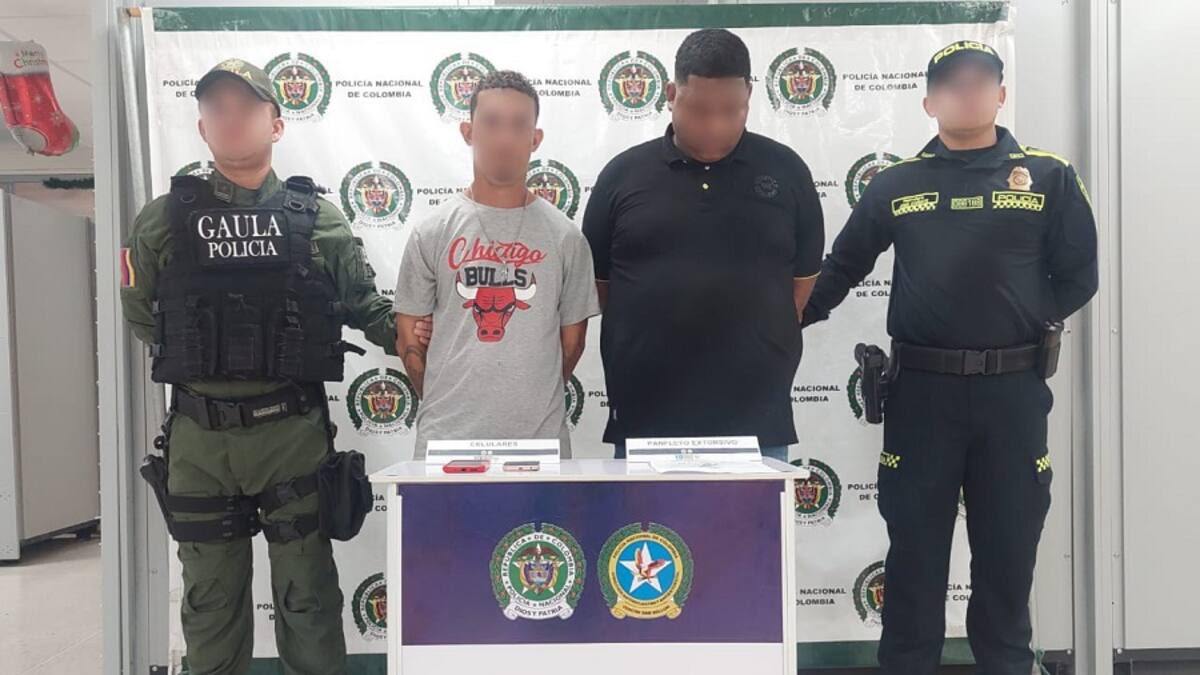 Cayeron dos hombres señalados de extorsionar a tenderos con panfletos en Cartagena