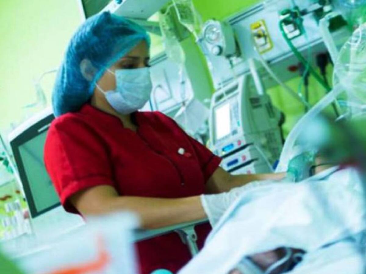 Madre dio por error Tramadol a sus hijos y están en UCI