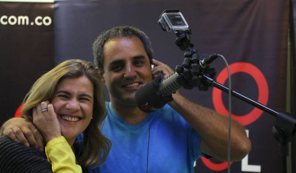 A través de las redes sociales siempre se ha visto acompañada de su mejor amiga, la reconocida Greeicy Rendón.