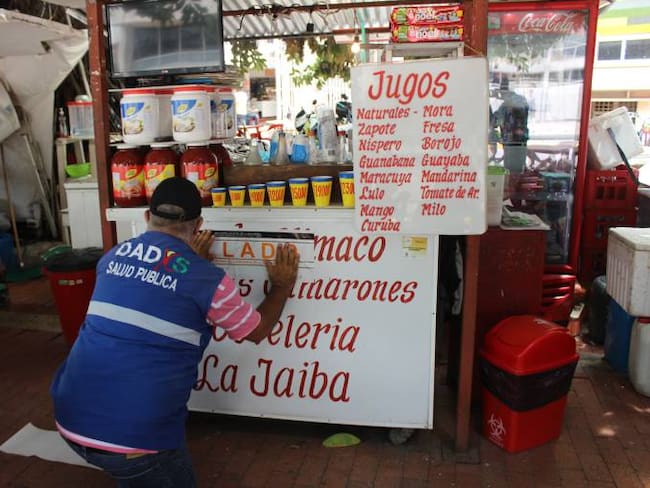 Por encontrar Salmonella en sus productos, Dadis sella coctelerías Sincelejo y La Jaiba