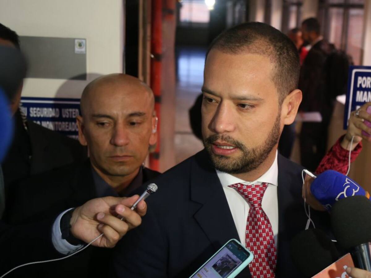 Testigo contra Diego Cadena suspende colaboración con la justicia