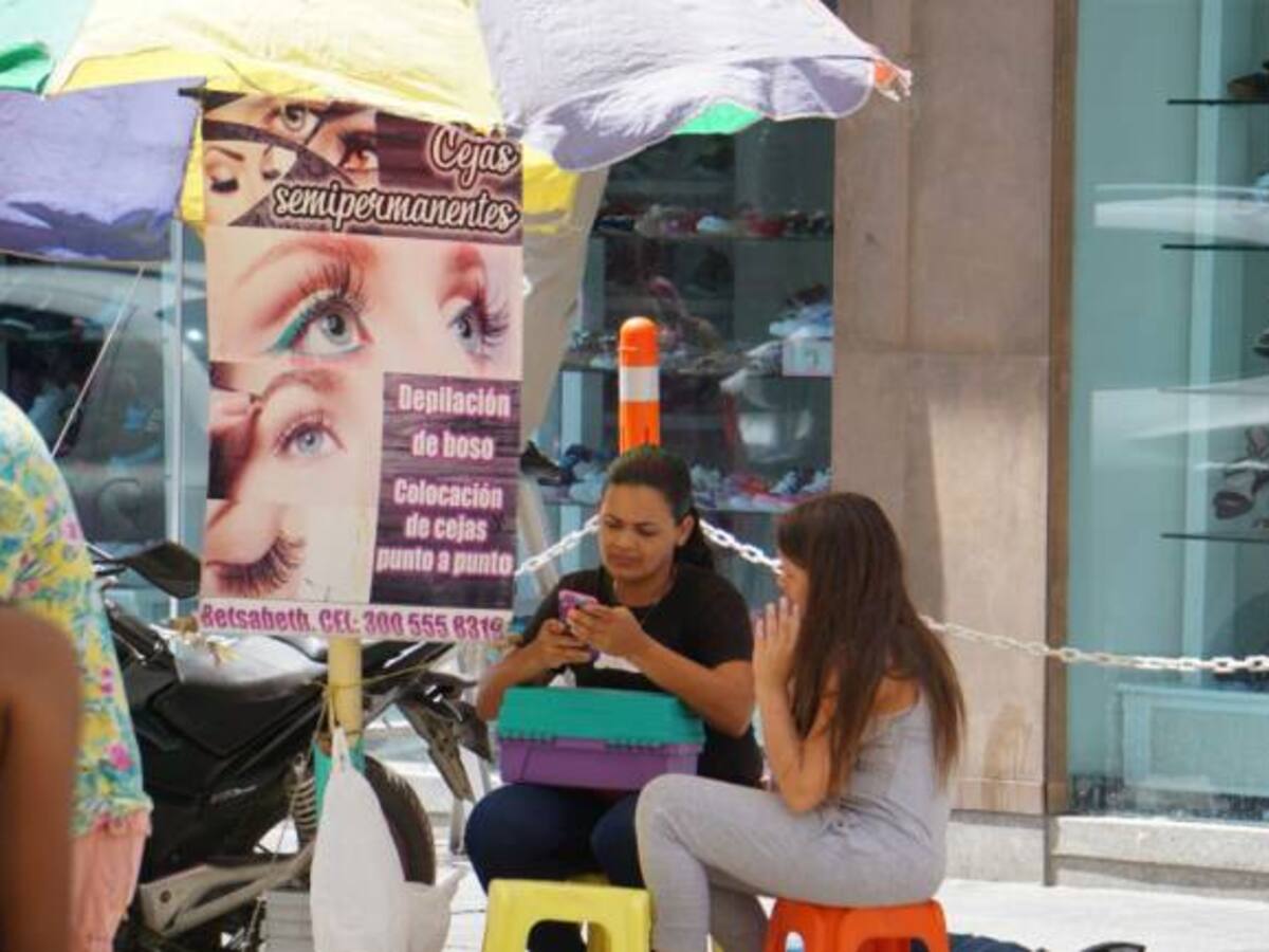 Salones de belleza ambulantes, el nuevo rebusque en Santa Marta