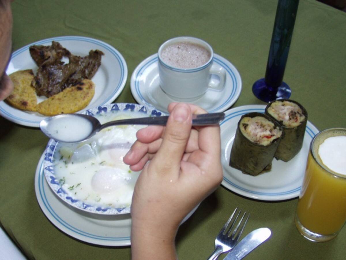 En los zapatos de un vendedor de desayunos del centro de Bogotá