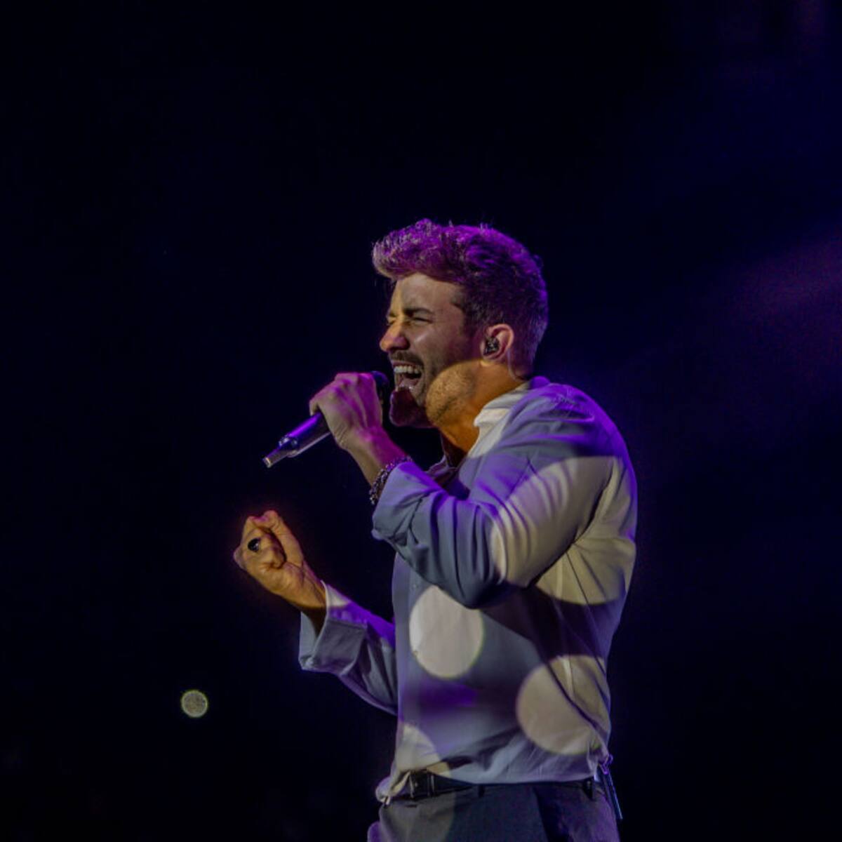 Pablo Alborán llevará su gira KM0 a Estados Unidos en 2027 con ocho conciertos