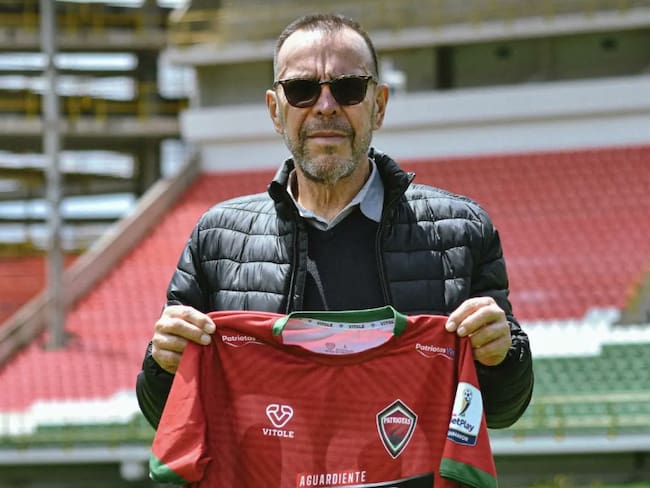 José Eugenio Hernández, nuevo técnico de Patriotas.