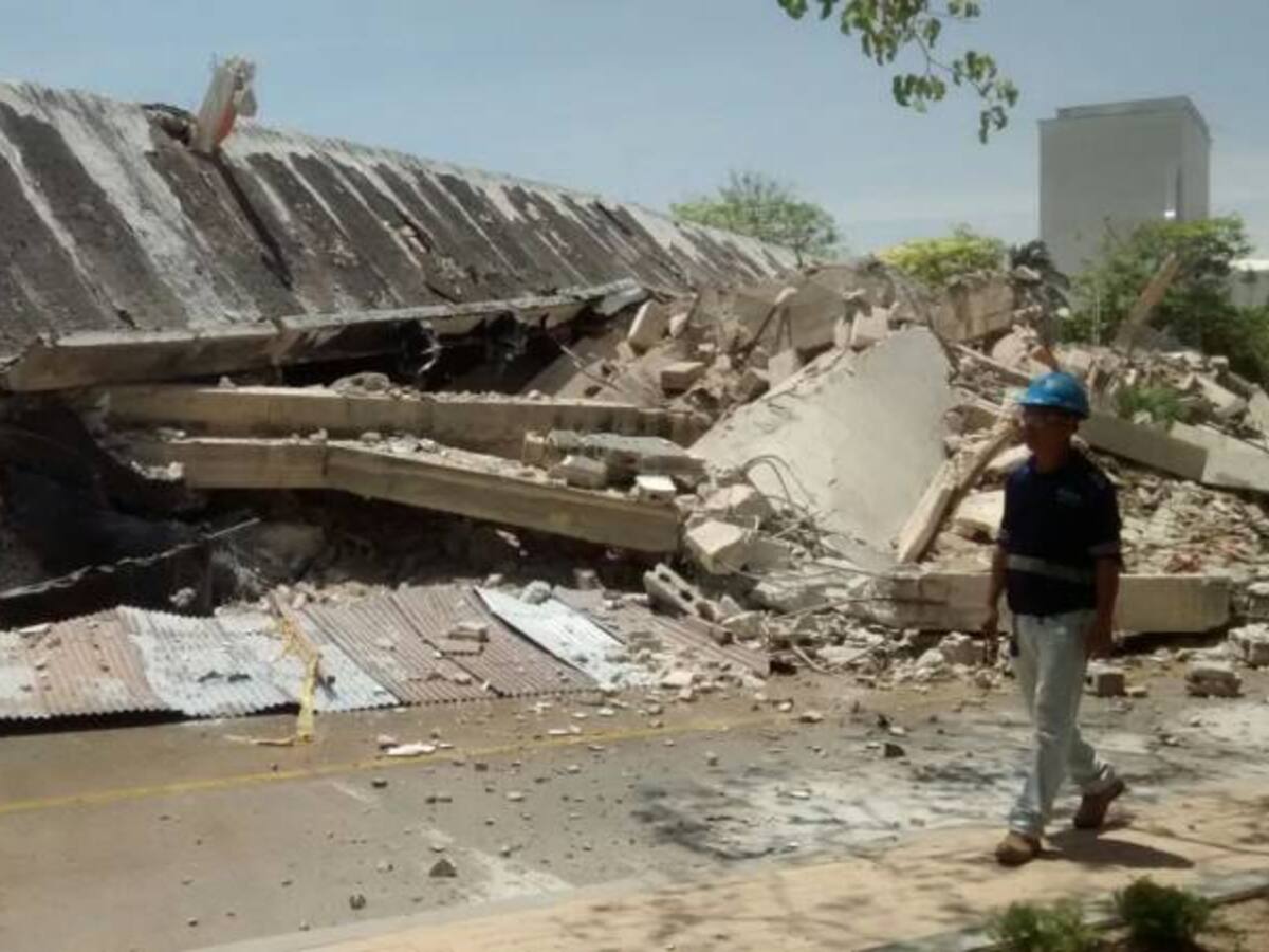 Exitosa demolición del Coliseo Humberto Perea en Barranquilla