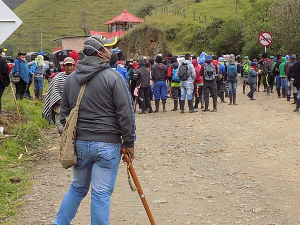 Comunidades impiden ingreso de comisión humanitaria en Coconuco, Cauca