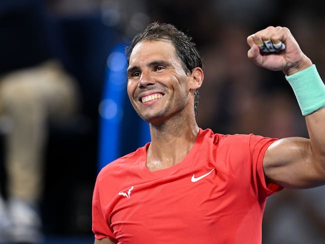 Brisbane (Australia), 04/01/2024.- Rafael Nadal of Spain celebrates winning his match against Jason Kubler of Australia at the 2024 Brisbane International in Brisbane, Australia, 04 January 2024. (Tenis, España) EFE/EPA/ZAIN MOHAMMED AUSTRALIA AND NEW ZEALAND OUT