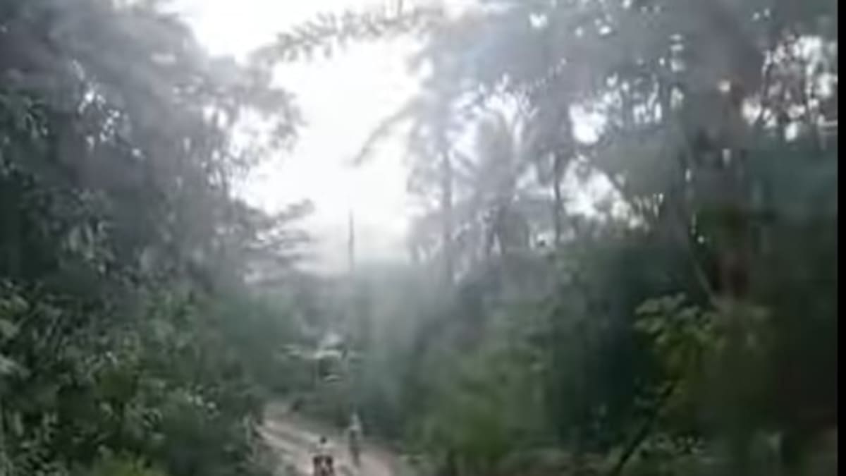 Cerrada la vía principal a San Vicente de Chucurí