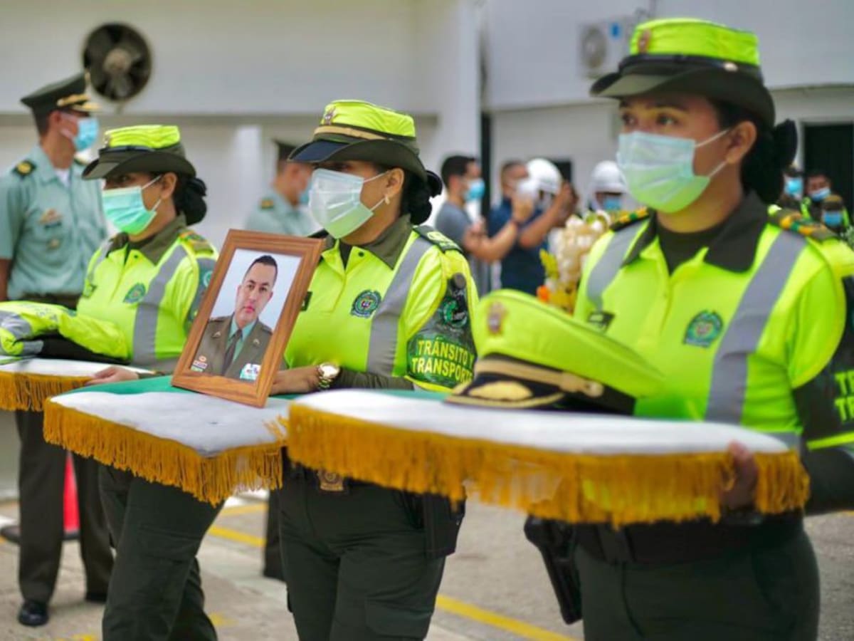 Con honores despiden al mayor de la Policía fallecido en Sucre