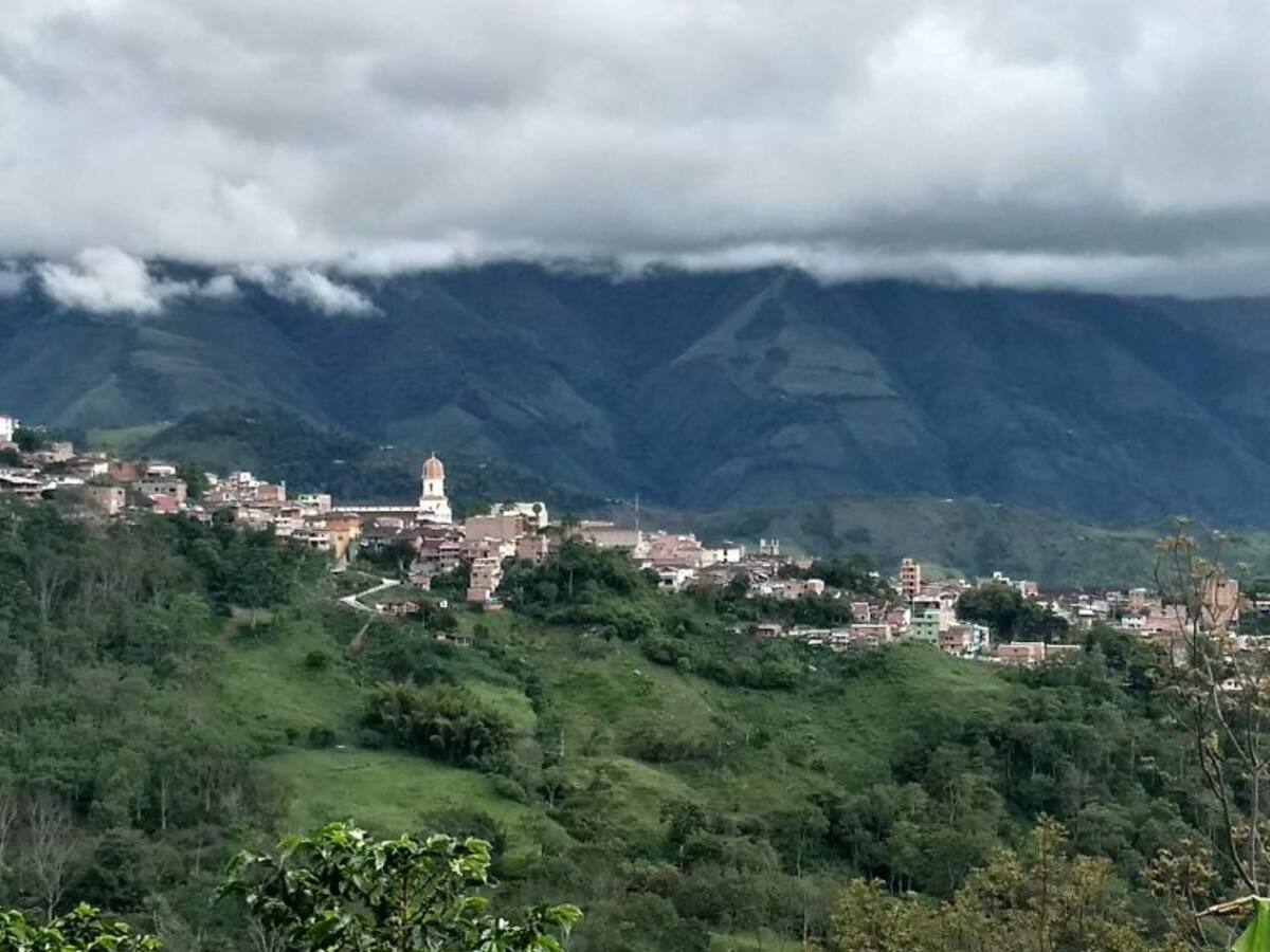 Un derrumbe dejó sin agua el área urbana de Ituango