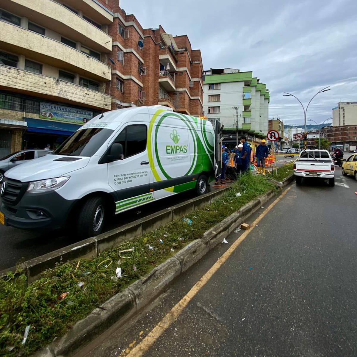 Hundimiento en avenida Quebradaseca de Bucaramanga no es por fallas en alcantarillado