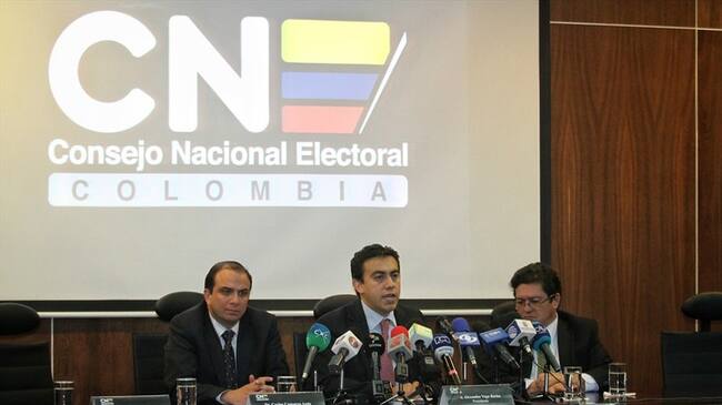 Carlos Camargo, vicepresidente del CNE, Alexander Vega, presidente del CNE, Héctor Eli Rojas, magistrado del CNE. / Imagen de referencia.. Foto: Colprensa