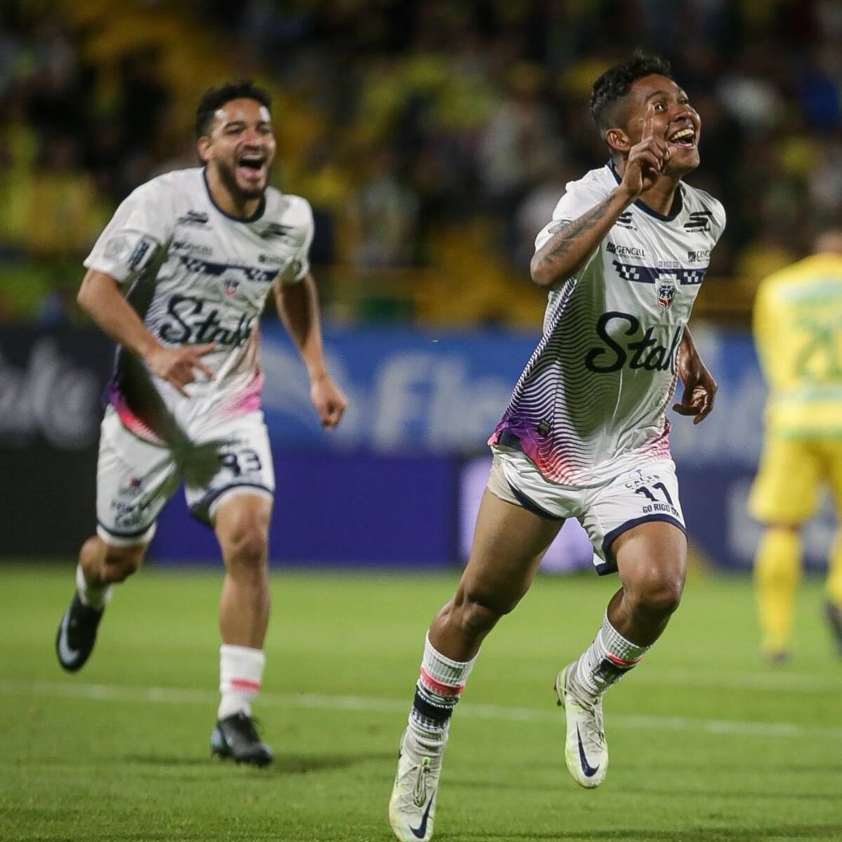 Fortaleza le corta la racha a Bucaramanga y lo vence en Bogotá: Resumen y goles