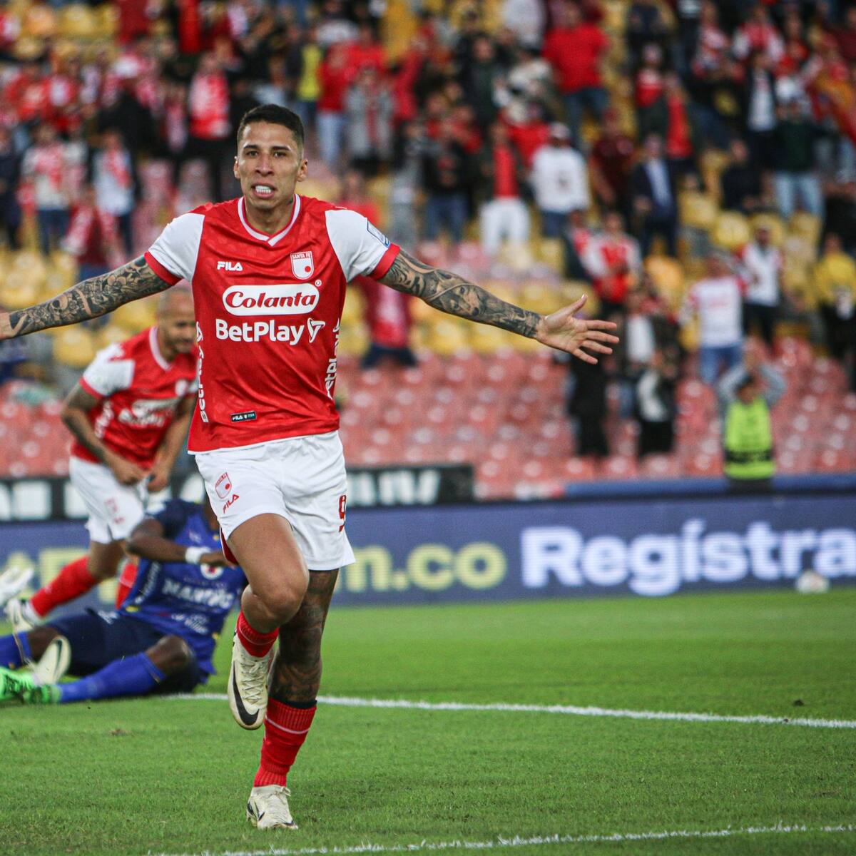 Santa Fe sufre, pero se estrena con triunfo ante el Deportivo Pasto