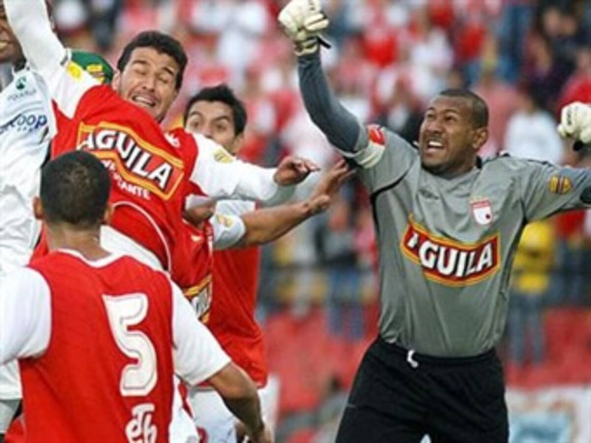 'Hay que jugar con la necesidad de ellos', Agustín Julio arquero de Santa Fe quien reaparecerá ante el Junior