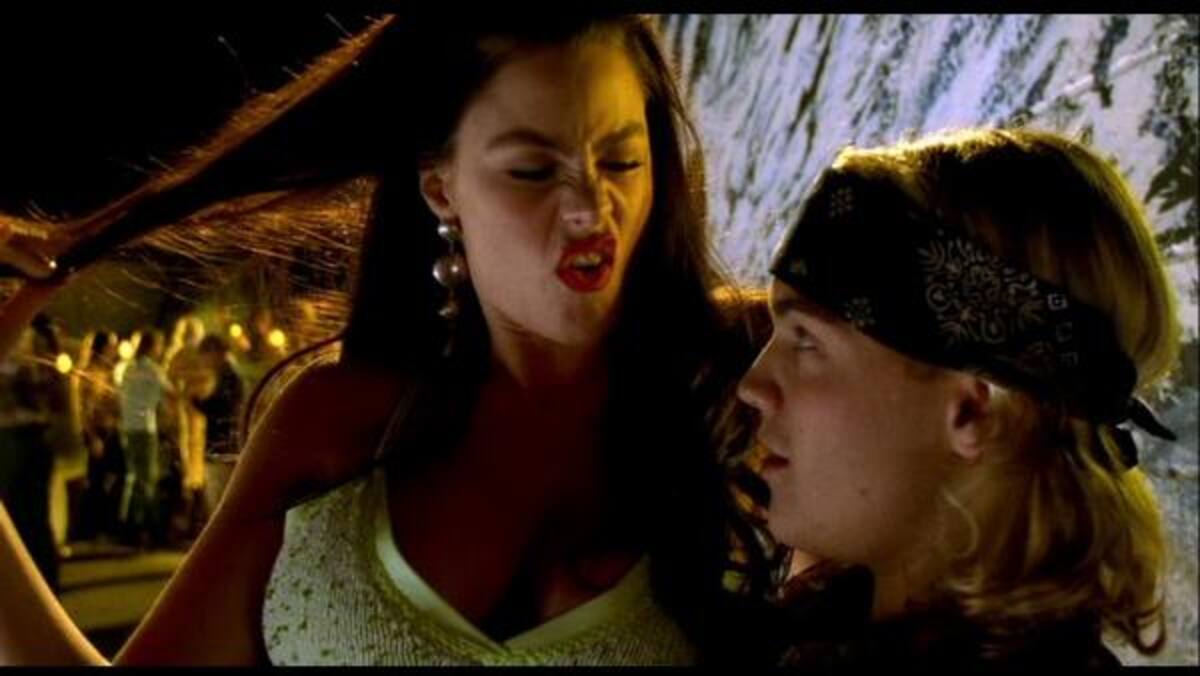 Para el año 2005, en la cinta Lord of Dogtown, Sofía Vergara da vida a Ameli.