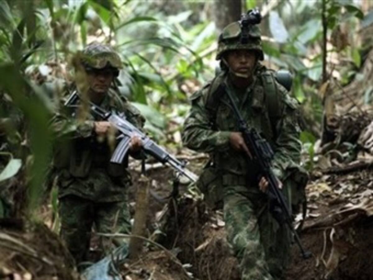 Ejército capturó 6 guerrilleros que habrían participado en muerte de 14 soldados en Arauca