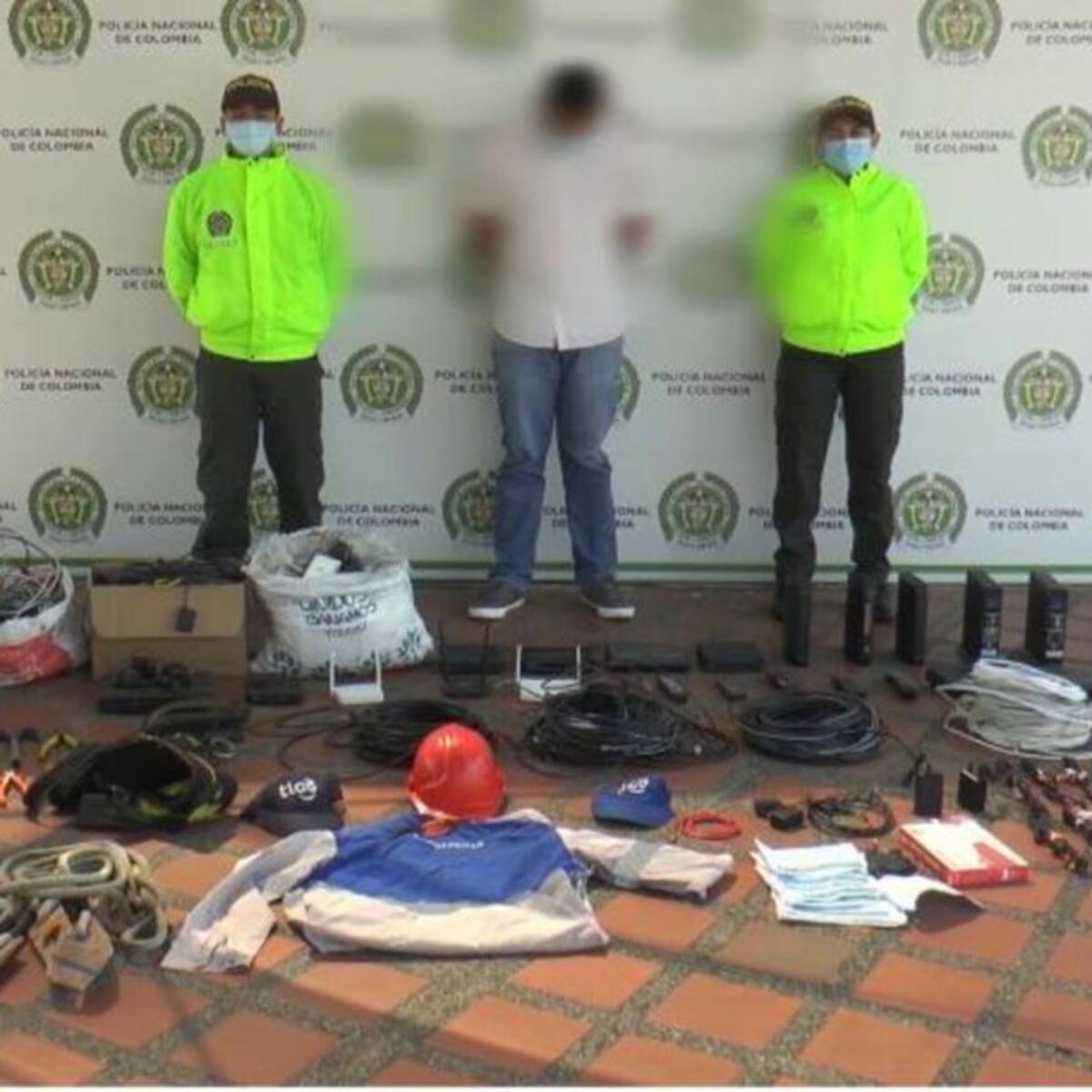 Capturado en Pereira por conexiones fraudulentas de internet y televisión