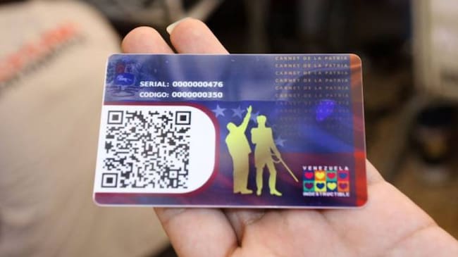 Carnet de la patria.