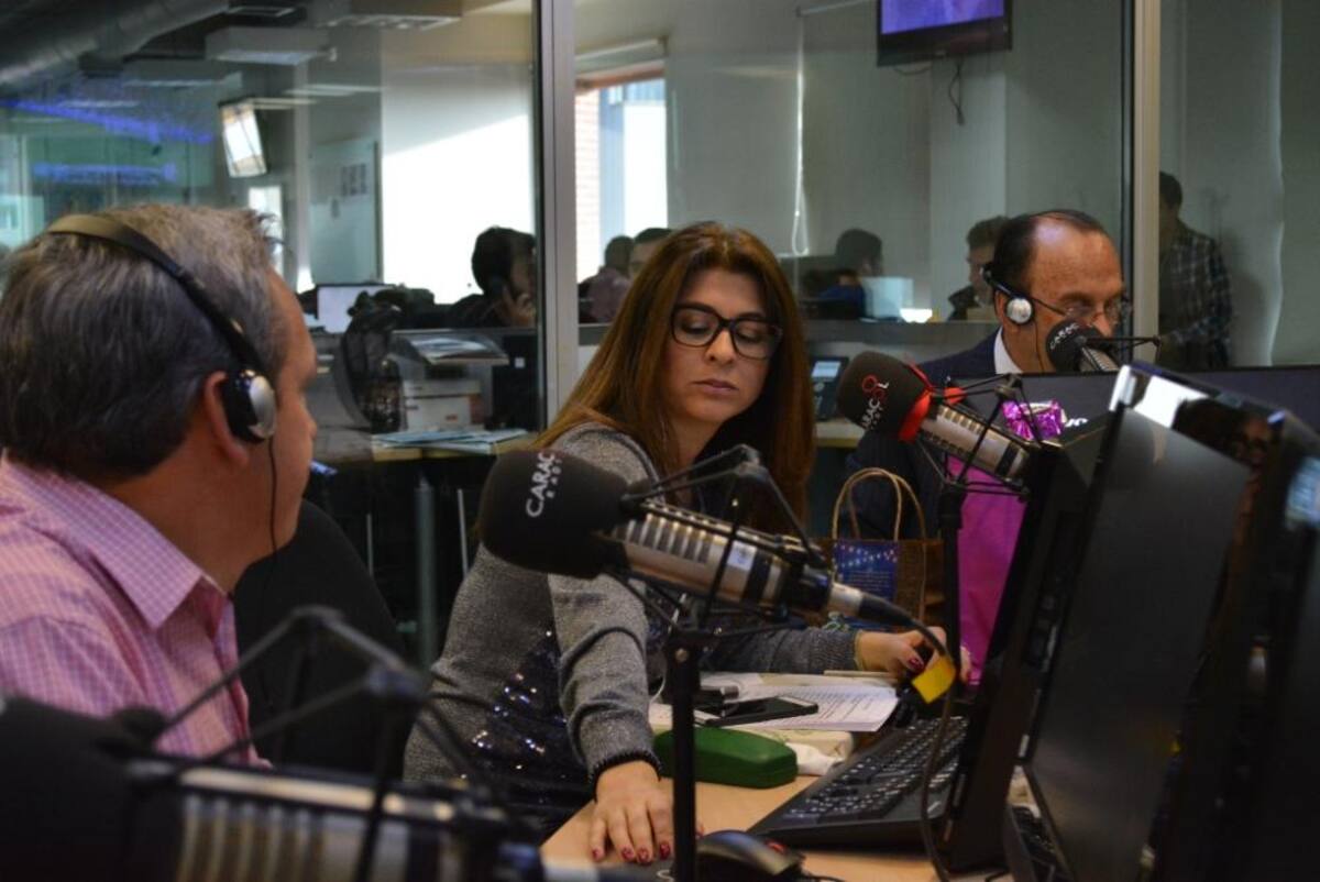 El ídolo de la radio se despide de La Luciérnaga pero continúa con sus comentarios deportivos en El Pulso del Fútbol. #GraciasPelaez