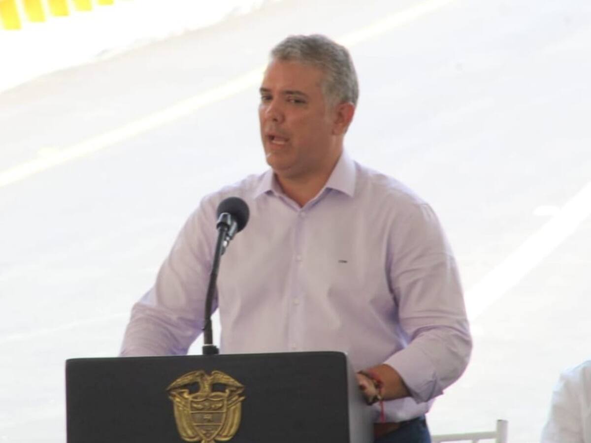 Duque ordenó a la fuerza pública reforzar controles en la vía Panamericana
