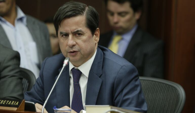 Ministro del Interior, Juan Fernando Cristo.