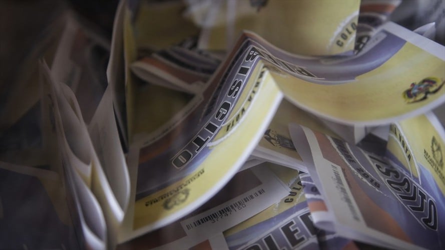 La demanda interpuesta por dos ciudadanos reivindica el escándalo protagonizado por el exgerente de la campaña uribista del "No", Juan Carlos Vélez. Foto: Colprensa