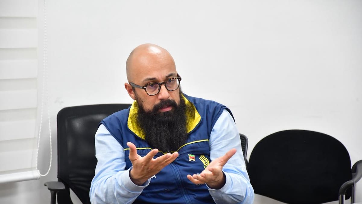 Carlos Carrillo defendió al presidente Petro y criticó el proyecto de Abelardo de la Espriella