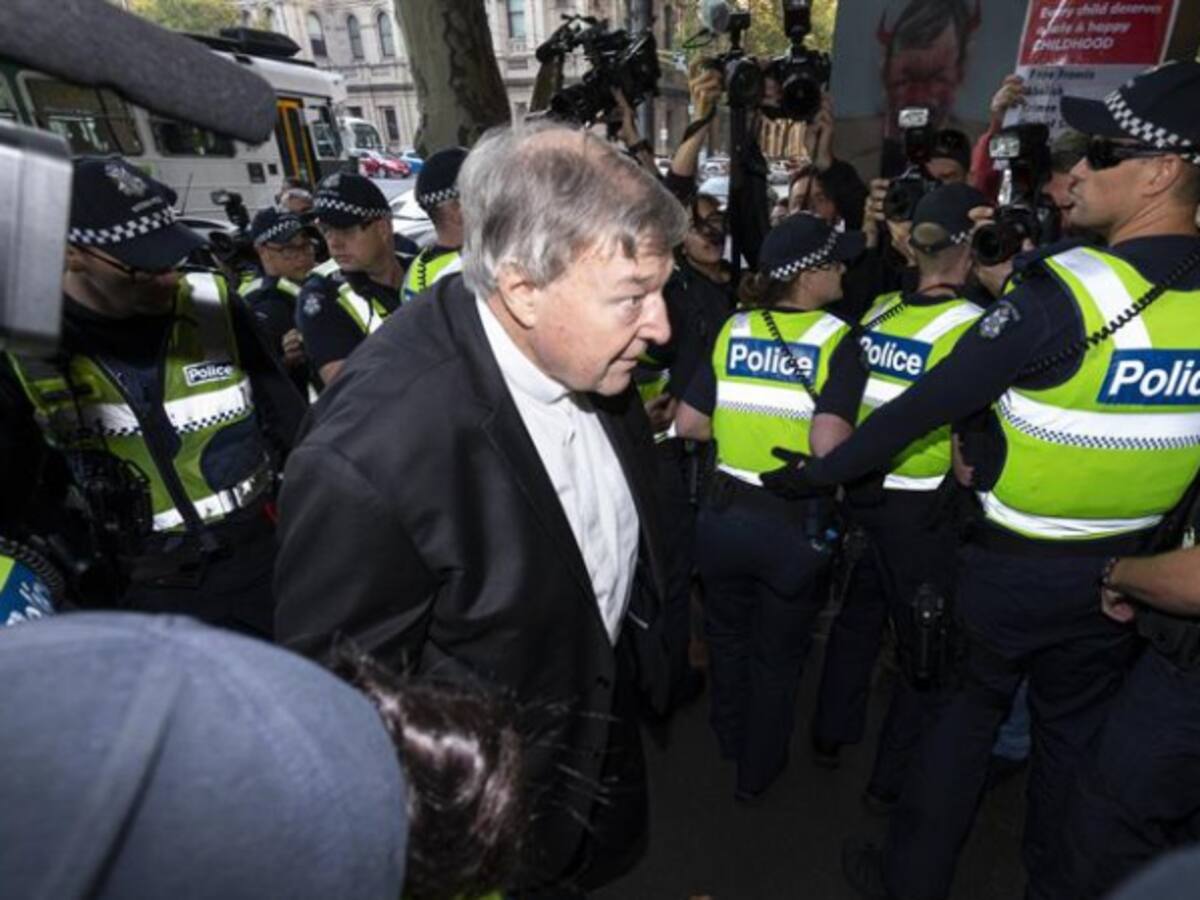 El cardenal Pell será enjuiciado por presunto abuso sexual en Australia