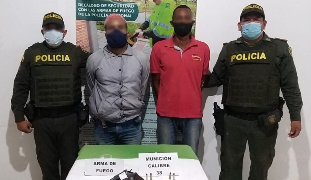 Policías los sorprendieron cuando se movilizaban en la vía La Cordialidad, a la altura del corregimiento de Bayunca