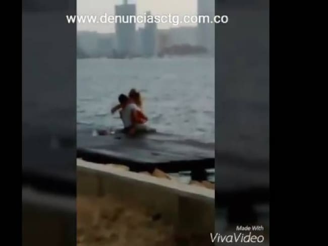 Video de pareja sosteniendo relaciones en un muelle, causa polémica en Cartagena