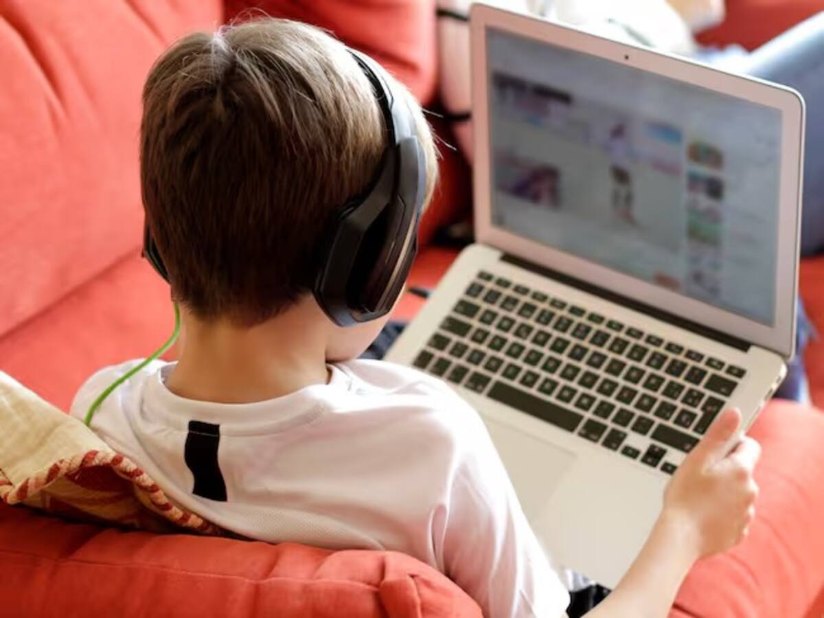 Fotos y videos íntimos de niños y adolescentes son utilizados para explotación sexual: RedPapaz