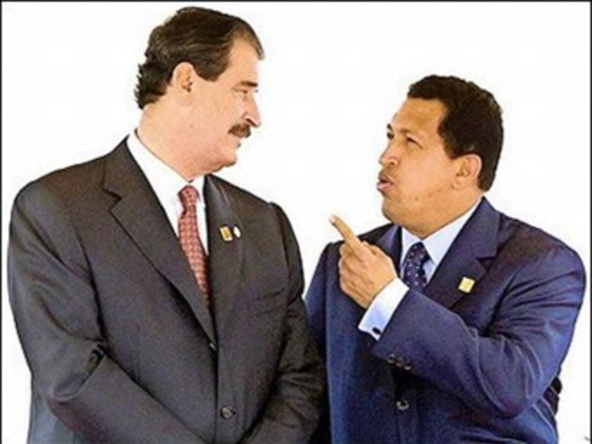 "Chávez ha engañado a los venezolanos despilfarrando el petroleo": Vicente Fox